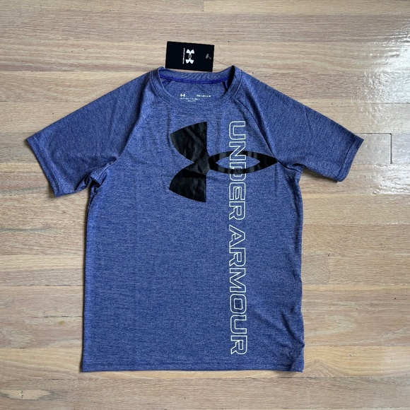 Boys blue under armour logo tshirt size xl nwt - Picture 1 of 1